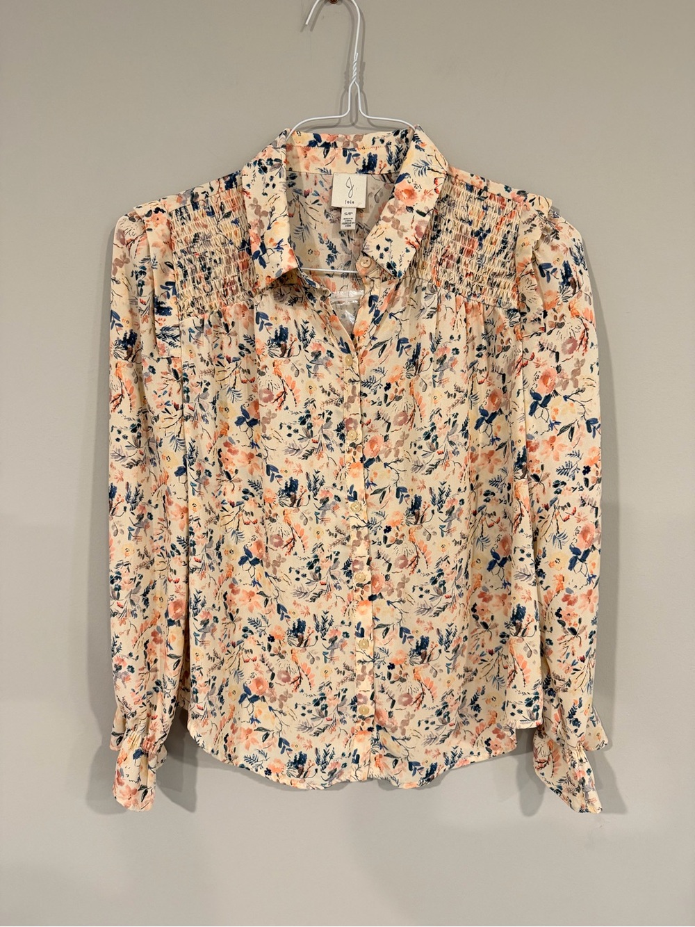 Joie BNWT Light Floral Button-Up Blouse in Cream and Peach Size Small